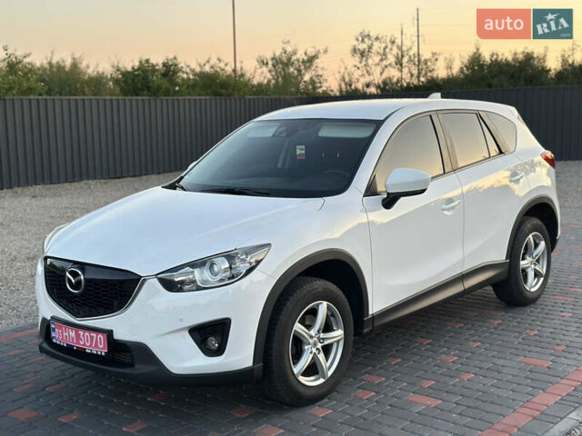 Белый Мазда СХ-5, объемом двигателя 2.2 л и пробегом 275 тыс. км за 14500 $, фото 5 на Automoto.ua