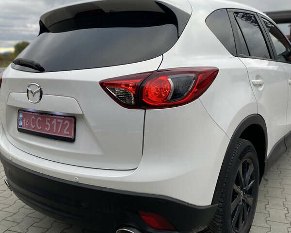 Білий Мазда СХ-5, об'ємом двигуна 2.2 л та пробігом 230 тис. км за 11700 $, фото 17 на Automoto.ua