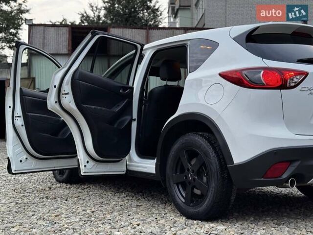 Білий Мазда СХ-5, об'ємом двигуна 2.2 л та пробігом 239 тис. км за 12299 $, фото 66 на Automoto.ua