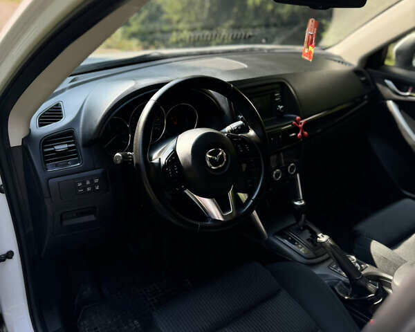 Білий Мазда СХ-5, об'ємом двигуна 2.2 л та пробігом 300 тис. км за 14300 $, фото 19 на Automoto.ua