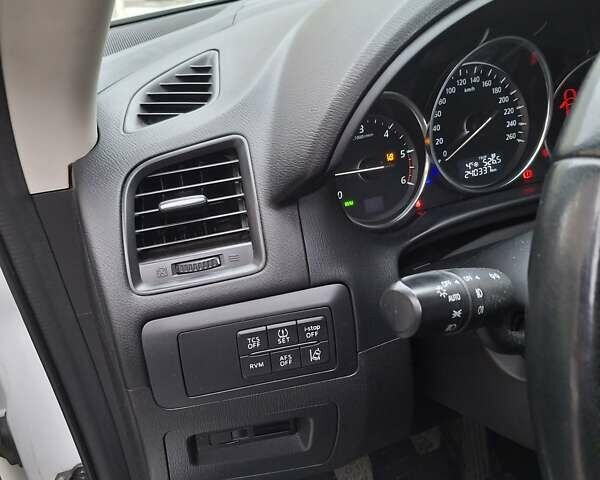 Белый Мазда СХ-5, объемом двигателя 2.19 л и пробегом 242 тыс. км за 13300 $, фото 1 на Automoto.ua