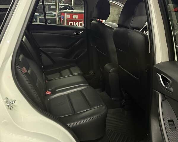 Белый Мазда СХ-5, объемом двигателя 2.19 л и пробегом 155 тыс. км за 17000 $, фото 20 на Automoto.ua