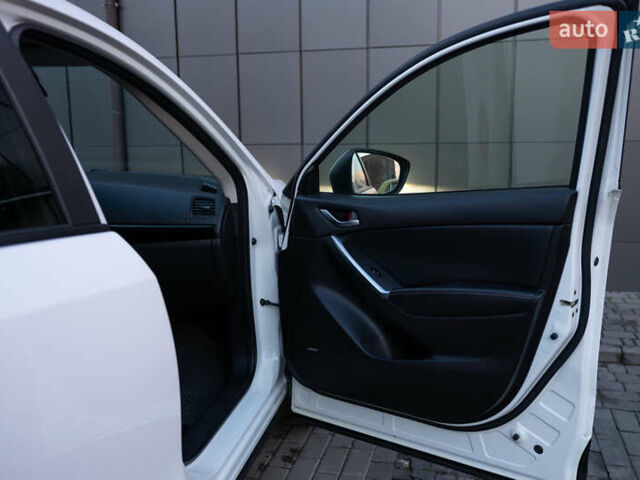 Білий Мазда СХ-5, об'ємом двигуна 2.19 л та пробігом 243 тис. км за 15700 $, фото 34 на Automoto.ua