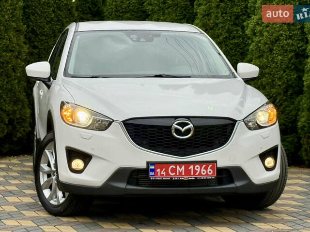 Білий Мазда СХ-5, об'ємом двигуна 2.2 л та пробігом 194 тис. км за 13800 $, фото 2 на Automoto.ua