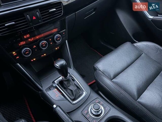 Білий Мазда СХ-5, об'ємом двигуна 2.2 л та пробігом 235 тис. км за 14500 $, фото 36 на Automoto.ua