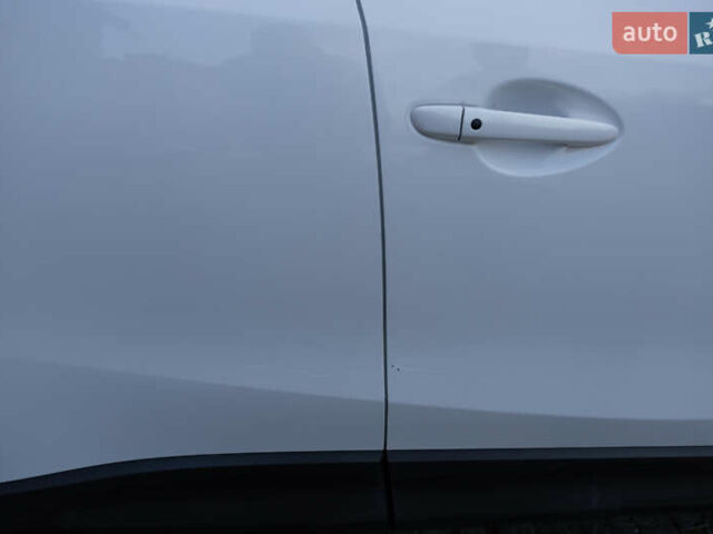 Білий Мазда СХ-5, об'ємом двигуна 2.19 л та пробігом 243 тис. км за 15700 $, фото 14 на Automoto.ua