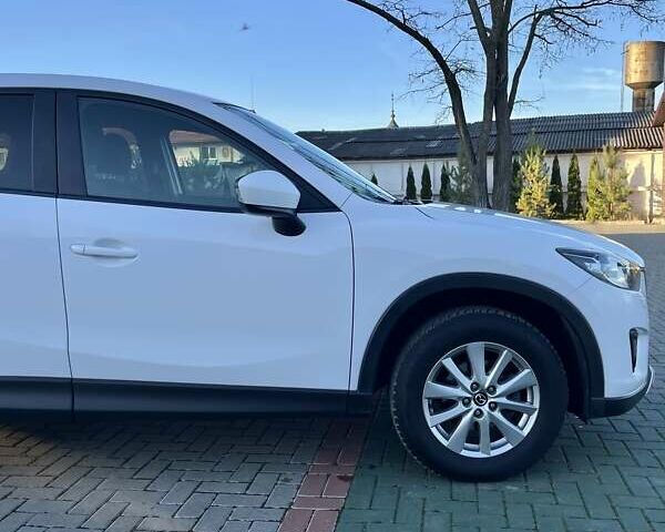 Белый Мазда СХ-5, объемом двигателя 2.19 л и пробегом 225 тыс. км за 13399 $, фото 21 на Automoto.ua