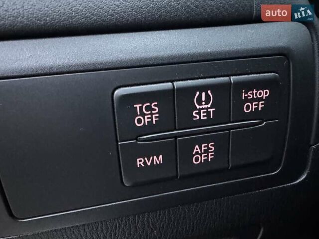 Білий Мазда СХ-5, об'ємом двигуна 2.2 л та пробігом 235 тис. км за 14500 $, фото 16 на Automoto.ua