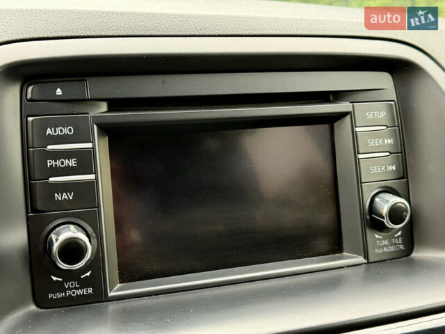 Білий Мазда СХ-5, об'ємом двигуна 2.2 л та пробігом 194 тис. км за 13800 $, фото 24 на Automoto.ua