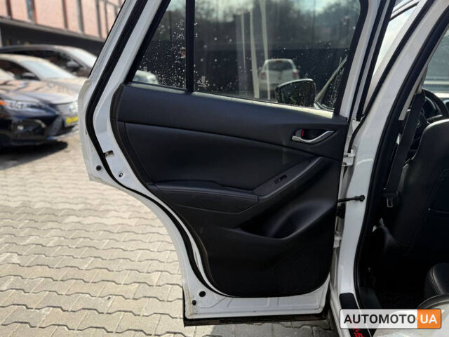 Мазда СХ-5 2014 в Черновцах на Automoto.ua Белый Мазда СХ-5, объемом двигателя 2.2 л и пробегом 173 тыс. км за 15000 $, фото 24 на Automoto.ua