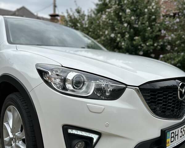 Белый Мазда СХ-5, объемом двигателя 2.19 л и пробегом 117 тыс. км за 17800 $, фото 2 на Automoto.ua