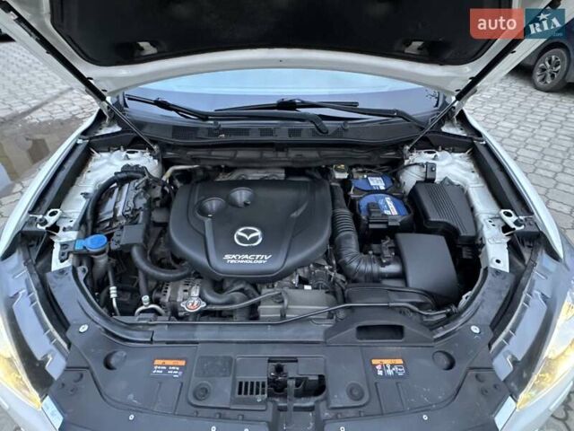 Білий Мазда СХ-5, об'ємом двигуна 2.2 л та пробігом 235 тис. км за 14500 $, фото 30 на Automoto.ua