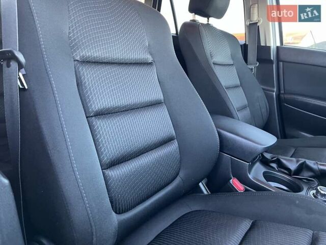 Белый Мазда СХ-5, объемом двигателя 2.19 л и пробегом 225 тыс. км за 13399 $, фото 87 на Automoto.ua