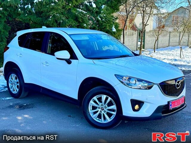 Белый Мазда СХ-5, объемом двигателя 22 л и пробегом 183 тыс. км за 13950 $, фото 1 на Automoto.ua