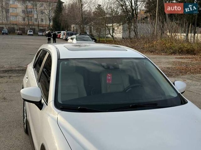 Белый Мазда СХ-5, объемом двигателя 2.2 л и пробегом 193 тыс. км за 15800 $, фото 13 на Automoto.ua