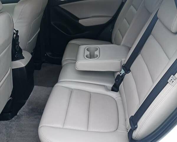 Белый Мазда СХ-5, объемом двигателя 2.49 л и пробегом 89 тыс. км за 19200 $, фото 17 на Automoto.ua