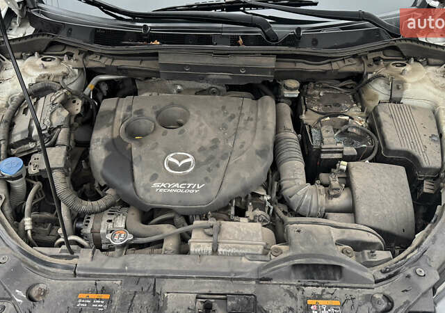 Белый Мазда СХ-5, объемом двигателя 2.2 л и пробегом 184 тыс. км за 15600 $, фото 16 на Automoto.ua