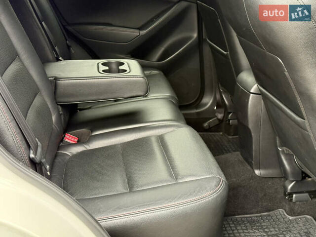 Білий Мазда СХ-5, об'ємом двигуна 2.2 л та пробігом 194 тис. км за 13800 $, фото 33 на Automoto.ua