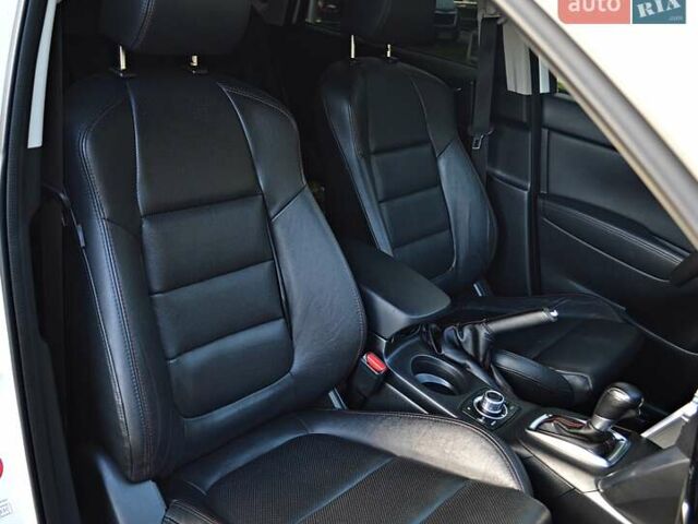 Білий Мазда СХ-5, об'ємом двигуна 2.19 л та пробігом 193 тис. км за 15900 $, фото 50 на Automoto.ua