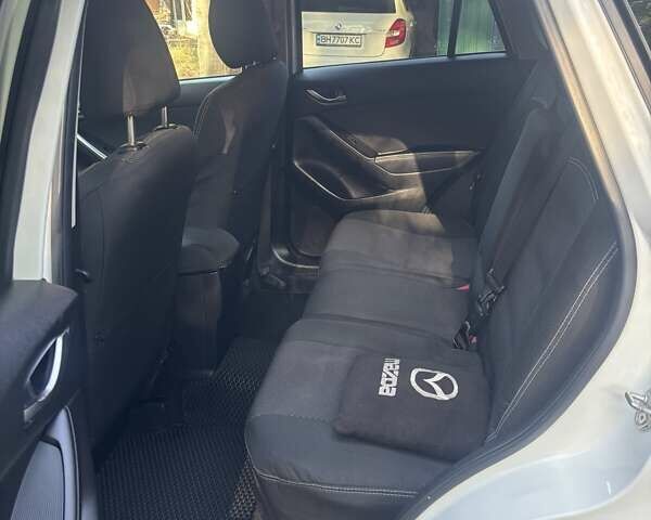 Білий Мазда СХ-5, об'ємом двигуна 2.19 л та пробігом 135 тис. км за 16500 $, фото 11 на Automoto.ua