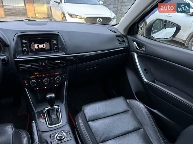 Білий Мазда СХ-5, об'ємом двигуна 2.2 л та пробігом 235 тис. км за 14500 $, фото 25 на Automoto.ua