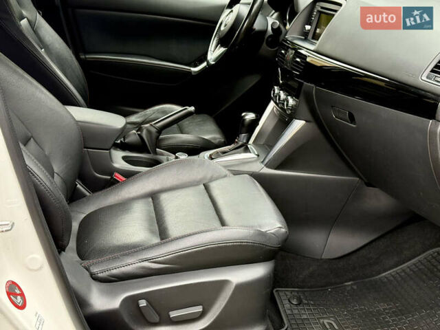 Білий Мазда СХ-5, об'ємом двигуна 2.2 л та пробігом 194 тис. км за 13800 $, фото 35 на Automoto.ua