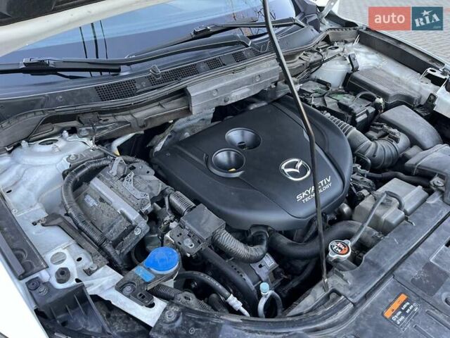 Белый Мазда СХ-5, объемом двигателя 2.19 л и пробегом 225 тыс. км за 13399 $, фото 50 на Automoto.ua