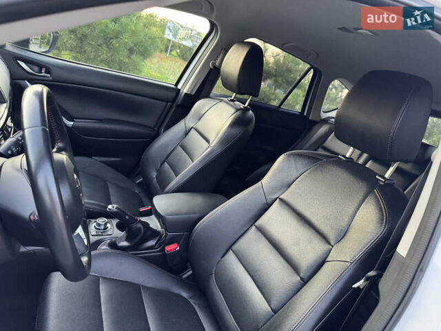 Белый Мазда СХ-5, объемом двигателя 2.2 л и пробегом 94 тыс. км за 16200 $, фото 38 на Automoto.ua