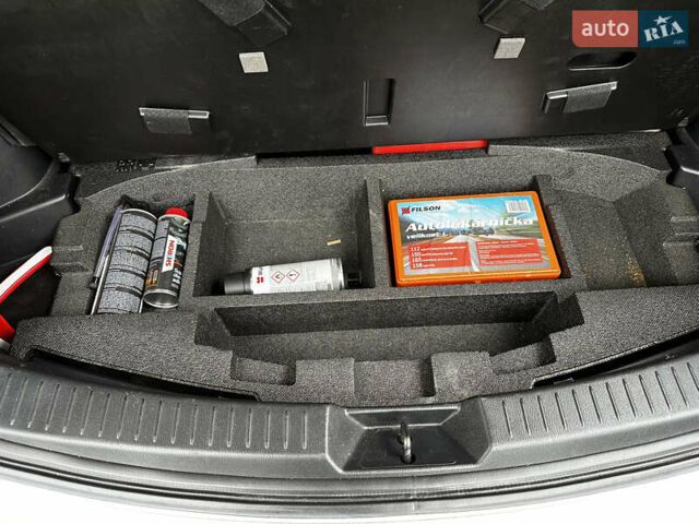 Белый Мазда СХ-5, объемом двигателя 2.19 л и пробегом 295 тыс. км за 12999 $, фото 21 на Automoto.ua