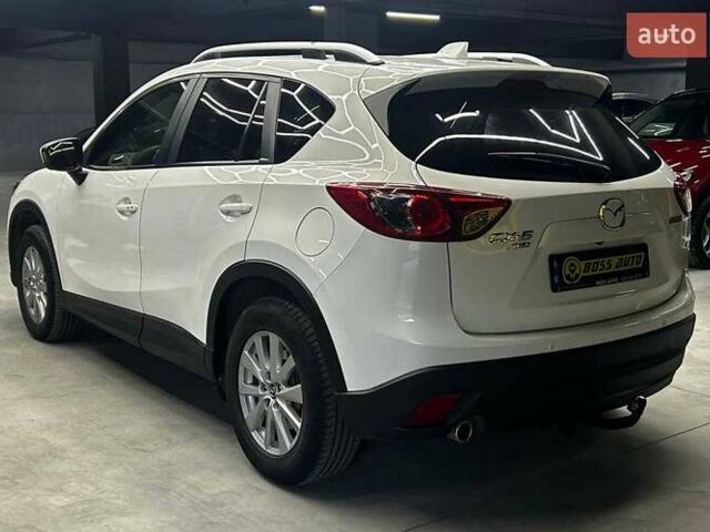 Белый Мазда СХ-5, объемом двигателя 2.19 л и пробегом 267 тыс. км за 15300 $, фото 3 на Automoto.ua