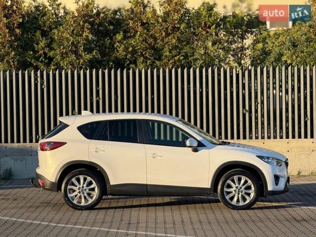 Мазда СХ-5 2014 в Луцке на Automoto.ua Белый Мазда СХ-5, объемом двигателя 2.2 л и пробегом 216 тыс. км за 13799 $, фото 16 на Automoto.ua