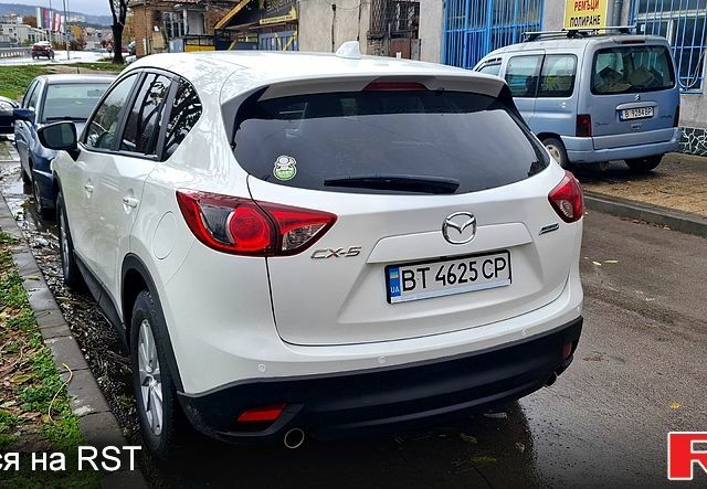 Белый Мазда СХ-5, объемом двигателя 2.5 л и пробегом 192 тыс. км за 13500 $, фото 4 на Automoto.ua