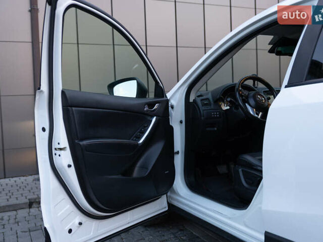 Білий Мазда СХ-5, об'ємом двигуна 2.19 л та пробігом 243 тис. км за 15700 $, фото 22 на Automoto.ua