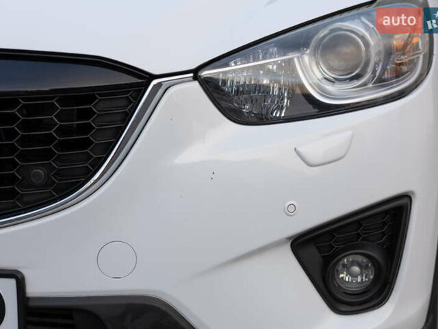 Білий Мазда СХ-5, об'ємом двигуна 2.19 л та пробігом 243 тис. км за 15700 $, фото 10 на Automoto.ua