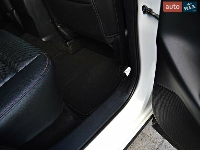 Білий Мазда СХ-5, об'ємом двигуна 2.19 л та пробігом 193 тис. км за 15900 $, фото 53 на Automoto.ua