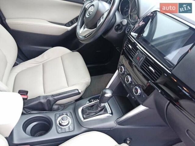 Белый Мазда СХ-5, объемом двигателя 2.49 л и пробегом 89 тыс. км за 19200 $, фото 12 на Automoto.ua