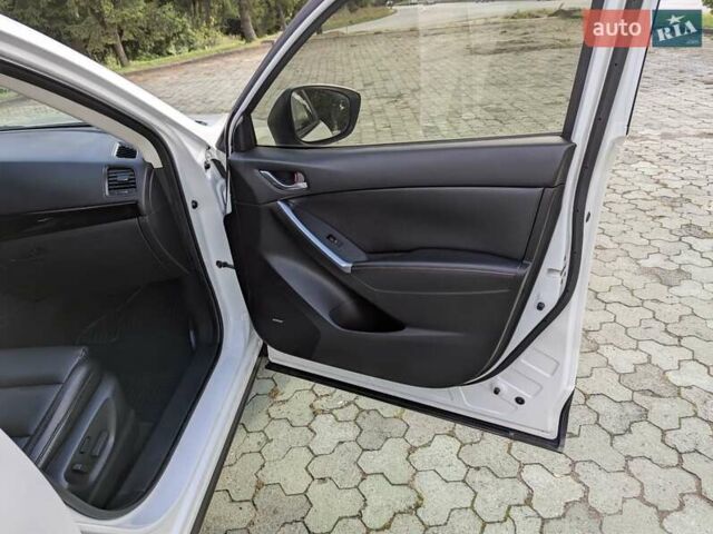 Белый Мазда СХ-5, объемом двигателя 2.2 л и пробегом 22 тыс. км за 15900 $, фото 46 на Automoto.ua