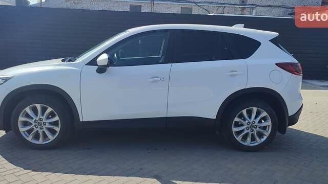 Білий Мазда СХ-5, об'ємом двигуна 2.19 л та пробігом 182 тис. км за 16500 $, фото 1 на Automoto.ua