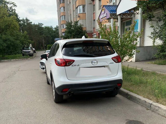 Белый Мазда СХ-5, объемом двигателя 2.5 л и пробегом 153 тыс. км за 14999 $, фото 3 на Automoto.ua