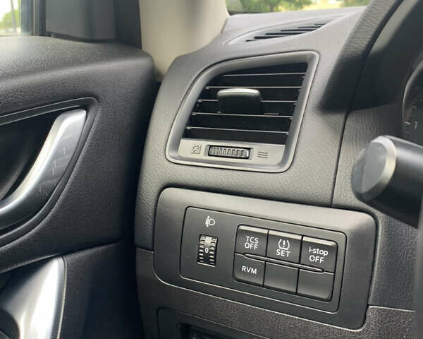 Белый Мазда СХ-5, объемом двигателя 2.19 л и пробегом 295 тыс. км за 12999 $, фото 43 на Automoto.ua