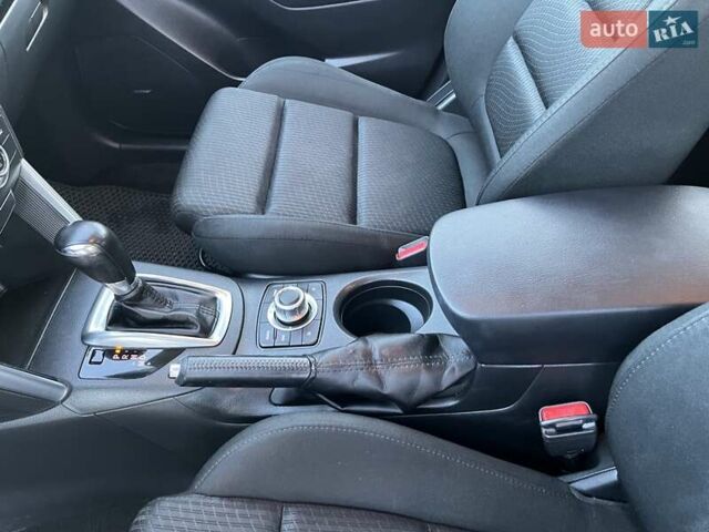 Белый Мазда СХ-5, объемом двигателя 2.19 л и пробегом 225 тыс. км за 13399 $, фото 59 на Automoto.ua