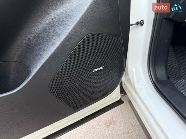 Белый Мазда СХ-5, объемом двигателя 2.2 л и пробегом 193 тыс. км за 15800 $, фото 12 на Automoto.ua