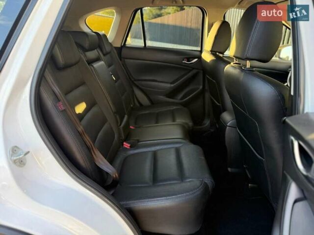 Мазда СХ-5 2014 в Луцке на Automoto.ua Белый Мазда СХ-5, объемом двигателя 2.2 л и пробегом 216 тыс. км за 13799 $, фото 32 на Automoto.ua