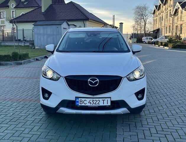 Белый Мазда СХ-5, объемом двигателя 2.19 л и пробегом 225 тыс. км за 13399 $, фото 1 на Automoto.ua