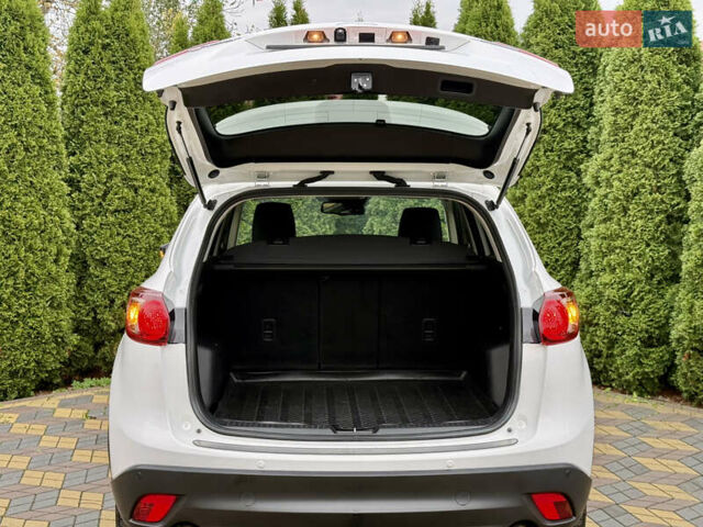 Білий Мазда СХ-5, об'ємом двигуна 2.2 л та пробігом 194 тис. км за 13800 $, фото 11 на Automoto.ua