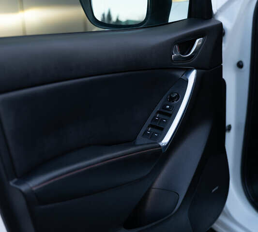 Білий Мазда СХ-5, об'ємом двигуна 2.19 л та пробігом 243 тис. км за 15700 $, фото 21 на Automoto.ua