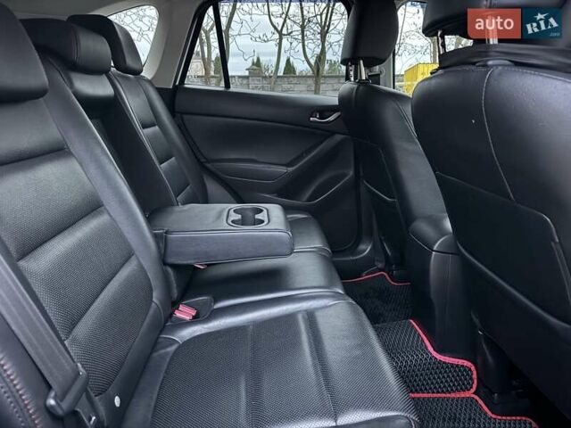 Білий Мазда СХ-5, об'ємом двигуна 2.2 л та пробігом 235 тис. км за 14500 $, фото 22 на Automoto.ua