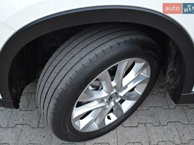 Білий Мазда СХ-5, об'ємом двигуна 2.19 л та пробігом 193 тис. км за 15900 $, фото 120 на Automoto.ua