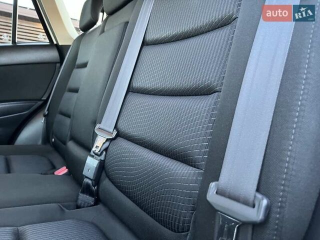 Белый Мазда СХ-5, объемом двигателя 2.19 л и пробегом 225 тыс. км за 13399 $, фото 75 на Automoto.ua