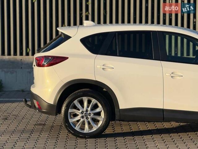 Мазда СХ-5 2014 в Луцке на Automoto.ua Белый Мазда СХ-5, объемом двигателя 2.2 л и пробегом 216 тыс. км за 13799 $, фото 17 на Automoto.ua